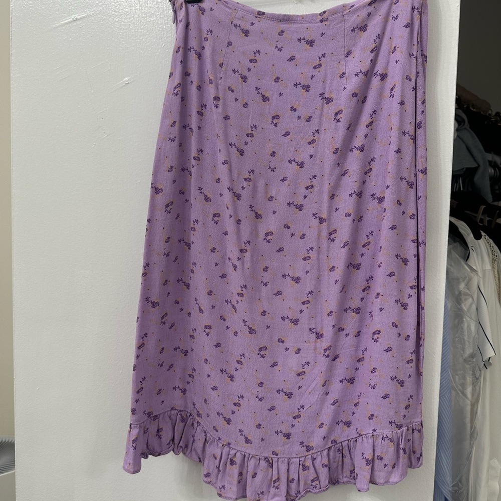 MIDI purple skirt - Picture 2 of 3